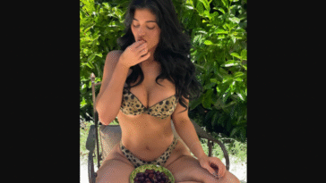 Kylie Jenner Shows Off Jaw-Dropping Figure On Greece Vacation